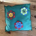 Coussin carré à fleurs